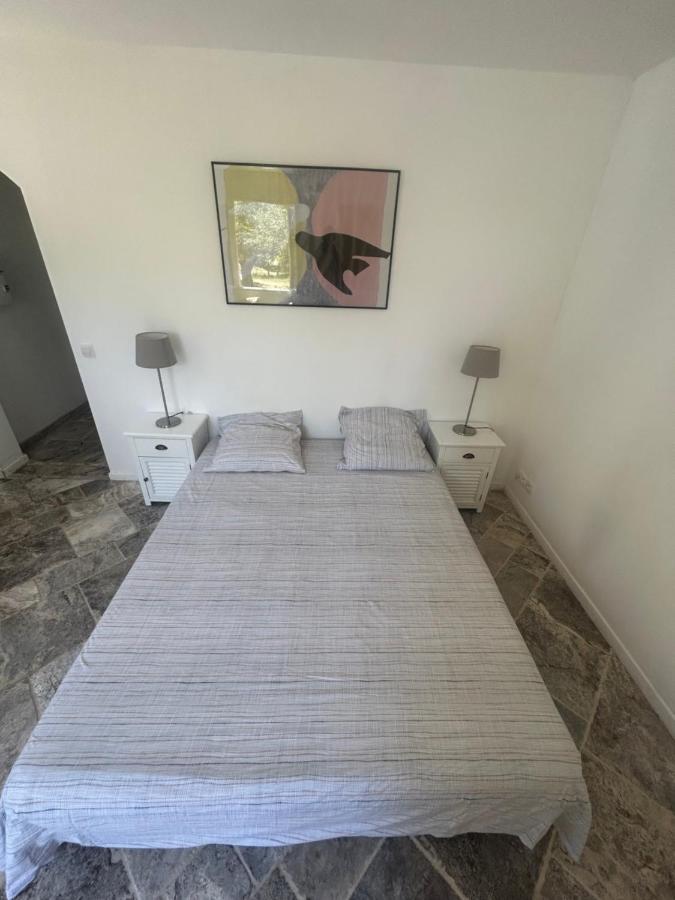 Chez Jb Apartment Lorgues Bagian luar foto